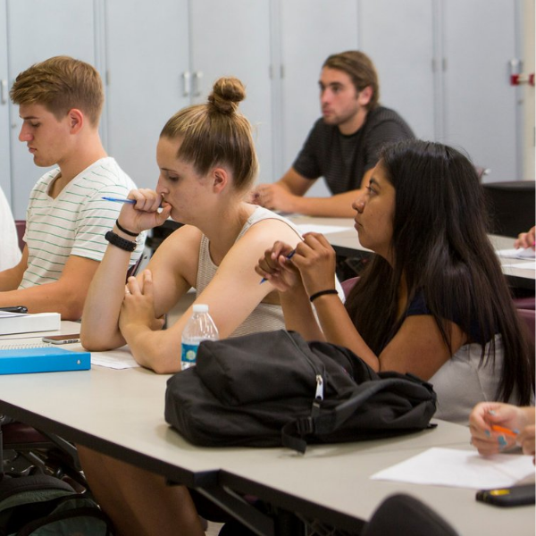 Students sitting in a mechanical engineering lecture.